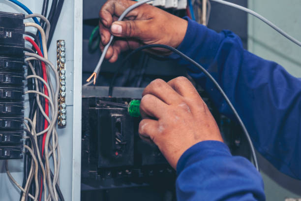 Best Electrical Contractors for Businesses  in Huntington, VA